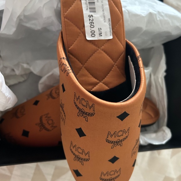 MCM Slippers - Picture 3 of 5